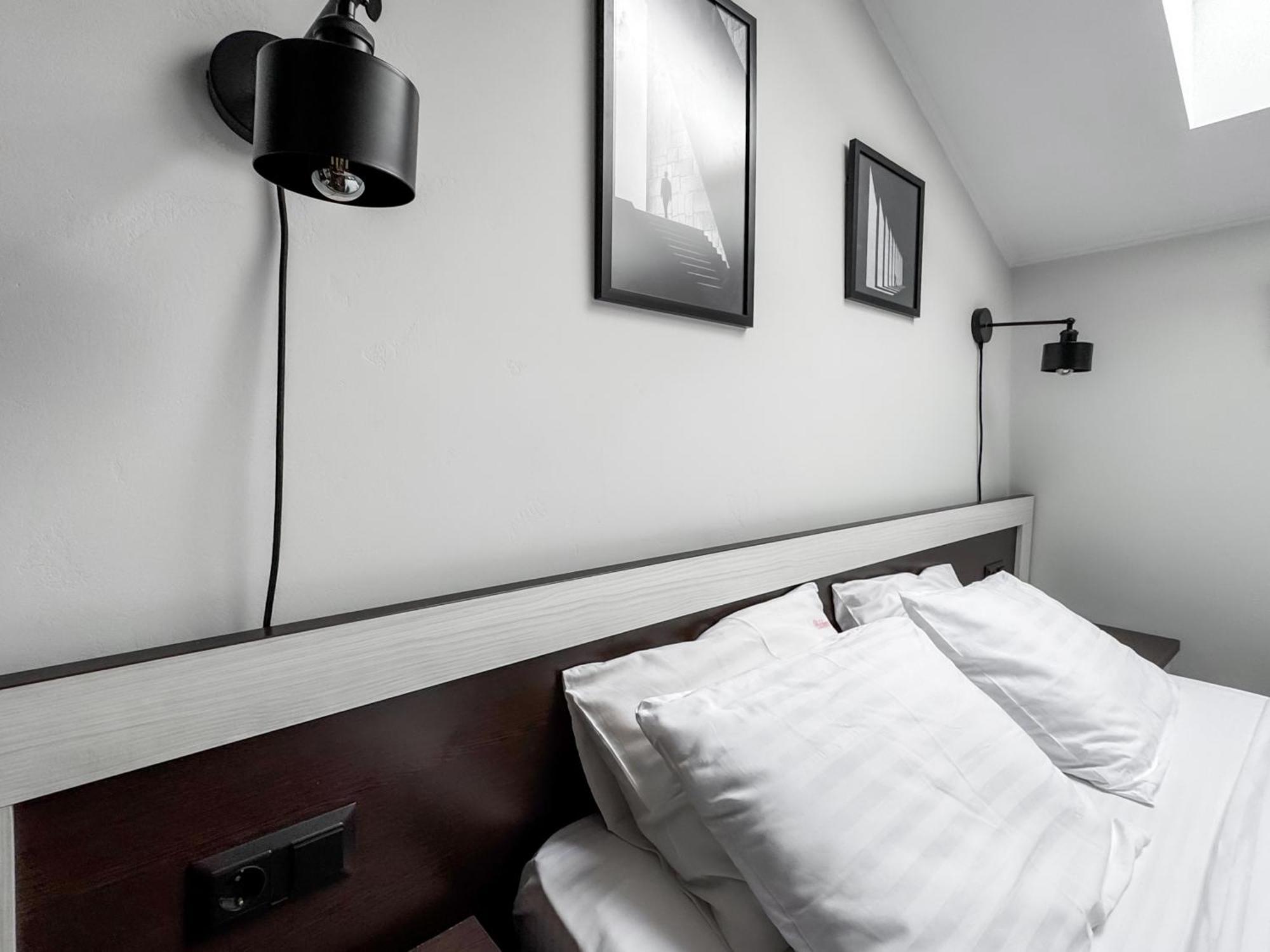 Apartments On Zaliznychna 49 Ivano-Frankivsk Eksteriør bilde