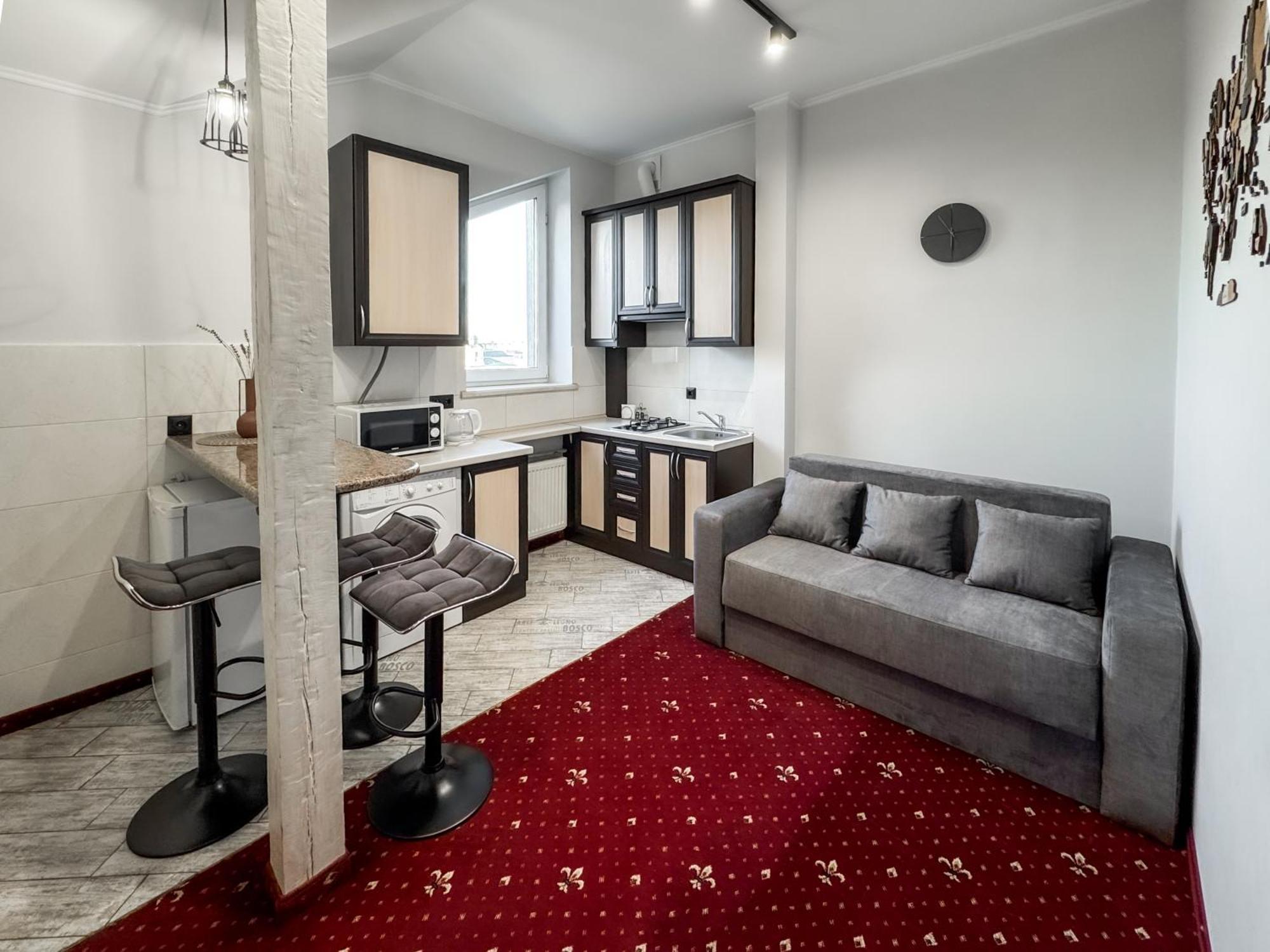 Apartments On Zaliznychna 49 Ivano-Frankivsk Eksteriør bilde